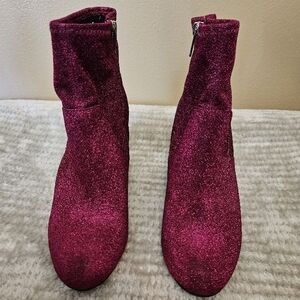 Steve Madden Burgundy Ankle Boots
